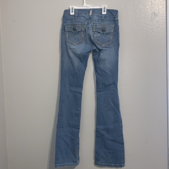 Women’s Jeans - Picture 5 of 6